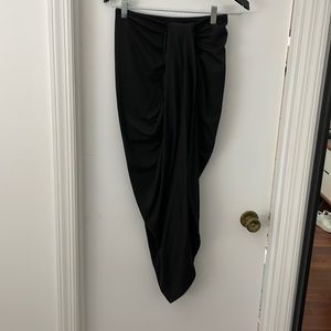 Lulus Skirt with high slit. Size S.